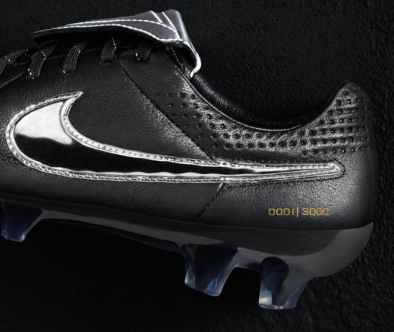 Nike tiempo legend iii top silver